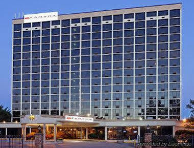 Ramada Plaza By Wyndham Atlanta Downtown Capitol Park Hotel Exterior photo
